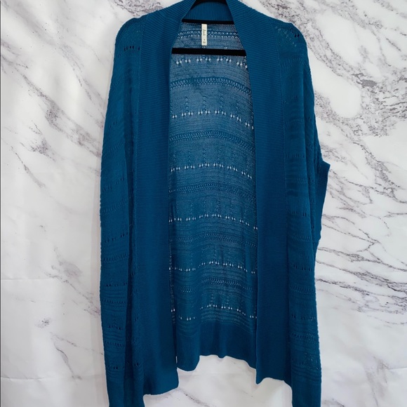 Frenchi Teal Cardigan with batwing Sleeve - Picture 1 of 6